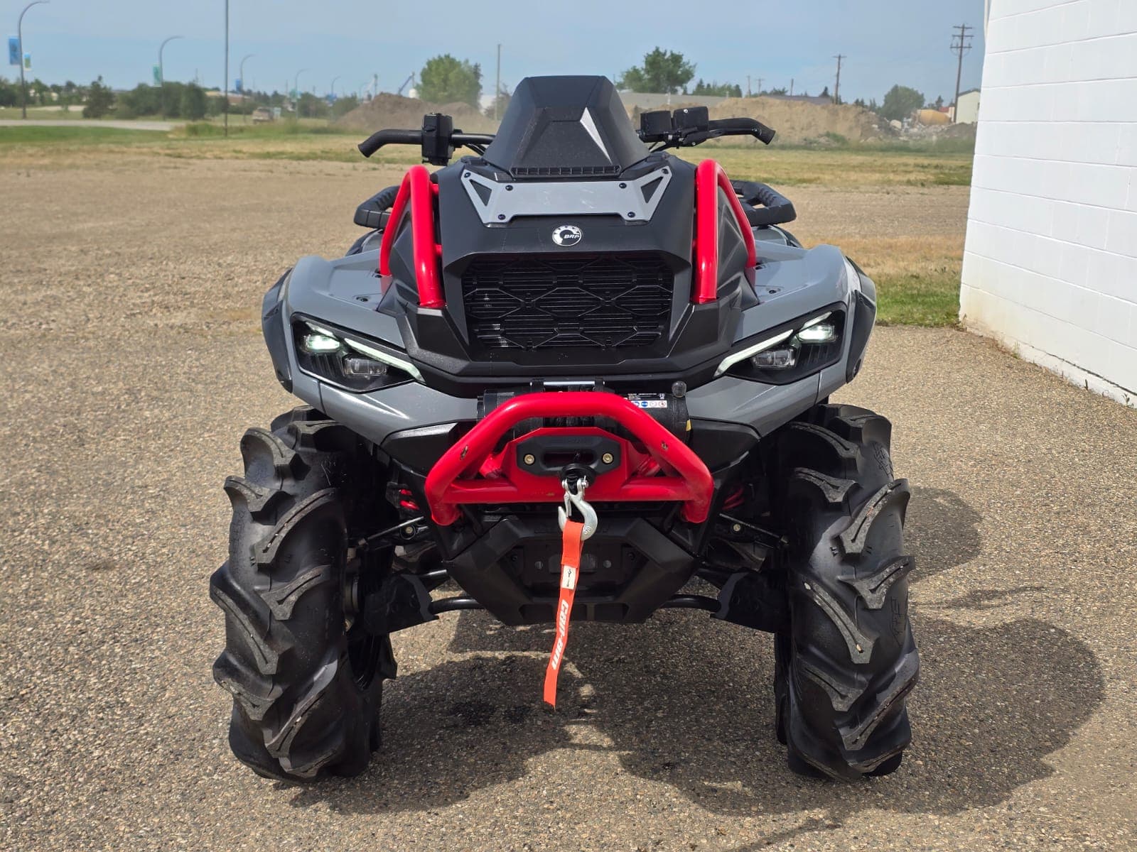 2026 CAN-AM OUTLANDER XMR 1000R