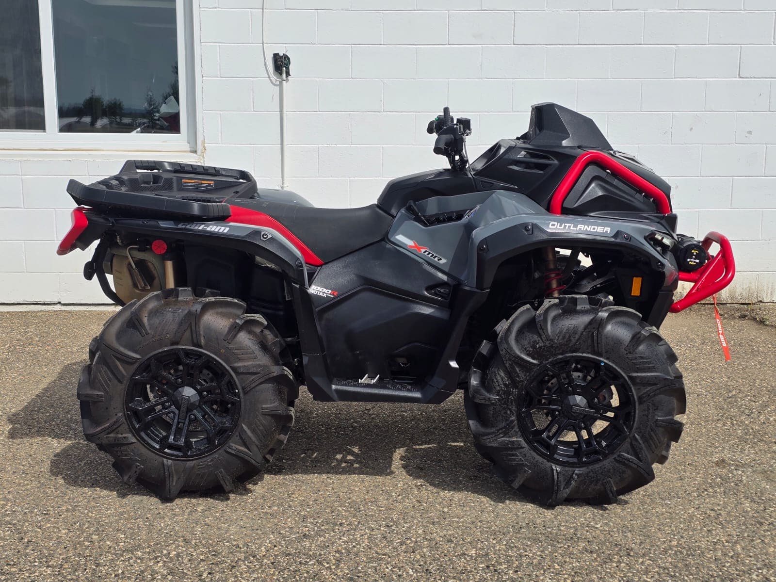 2026 CAN-AM OUTLANDER XMR 1000R - Image 6