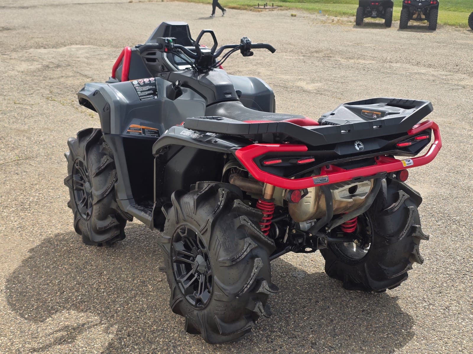 2026 CAN-AM OUTLANDER XMR 1000R - Image 8
