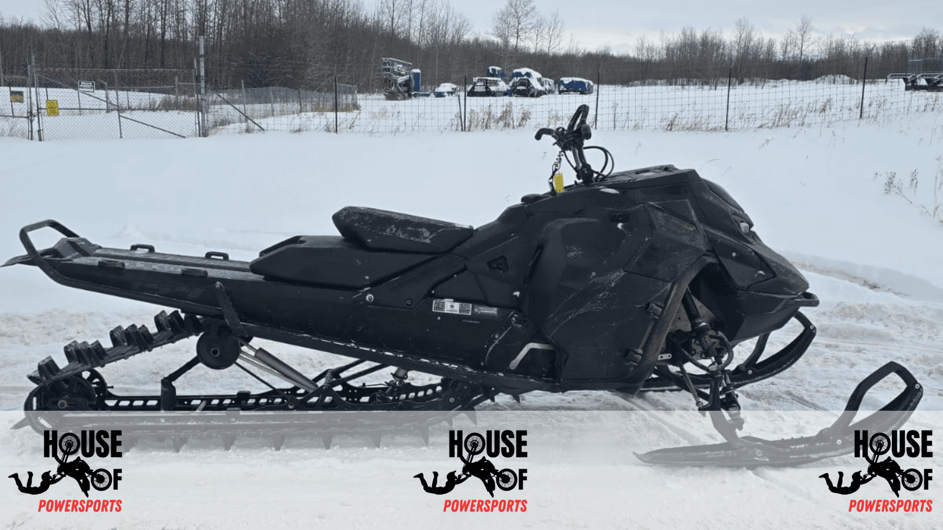 2024 SKIDOO SUMMIT X 154 TURBO R - Image 2